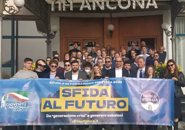 “Sfida al futuro”, la scuola di formazione politica di Fratelli d’Italia